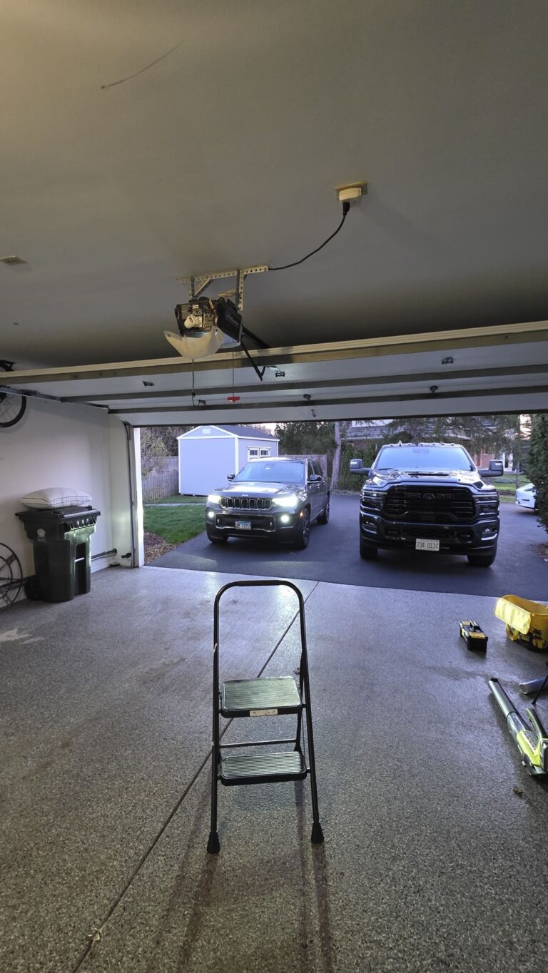 garage door repair in Darien