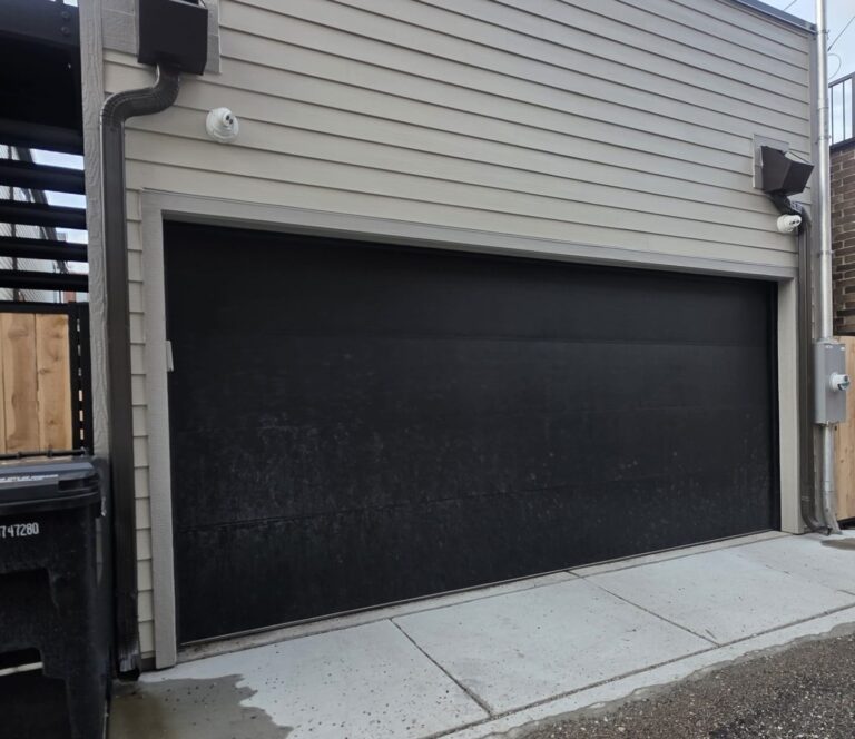 garage door repair in Clarendon Hills